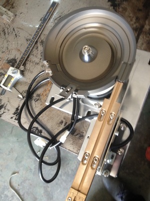 超级螺母震动盘